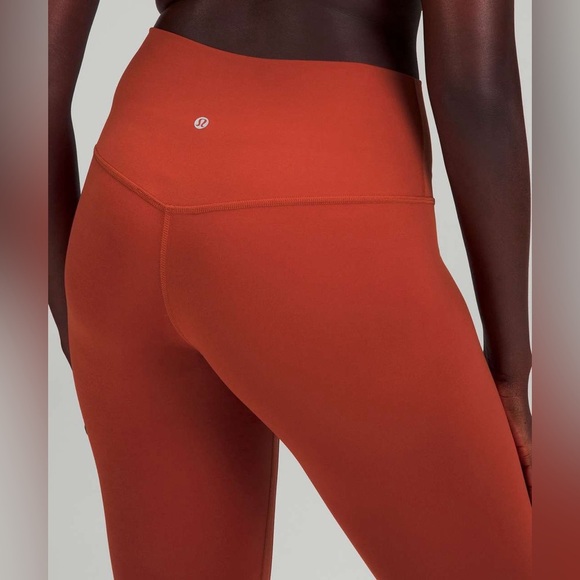 B-Lululemon Align High-Rise Pant 28"
Cayenne - Picture 2 of 5